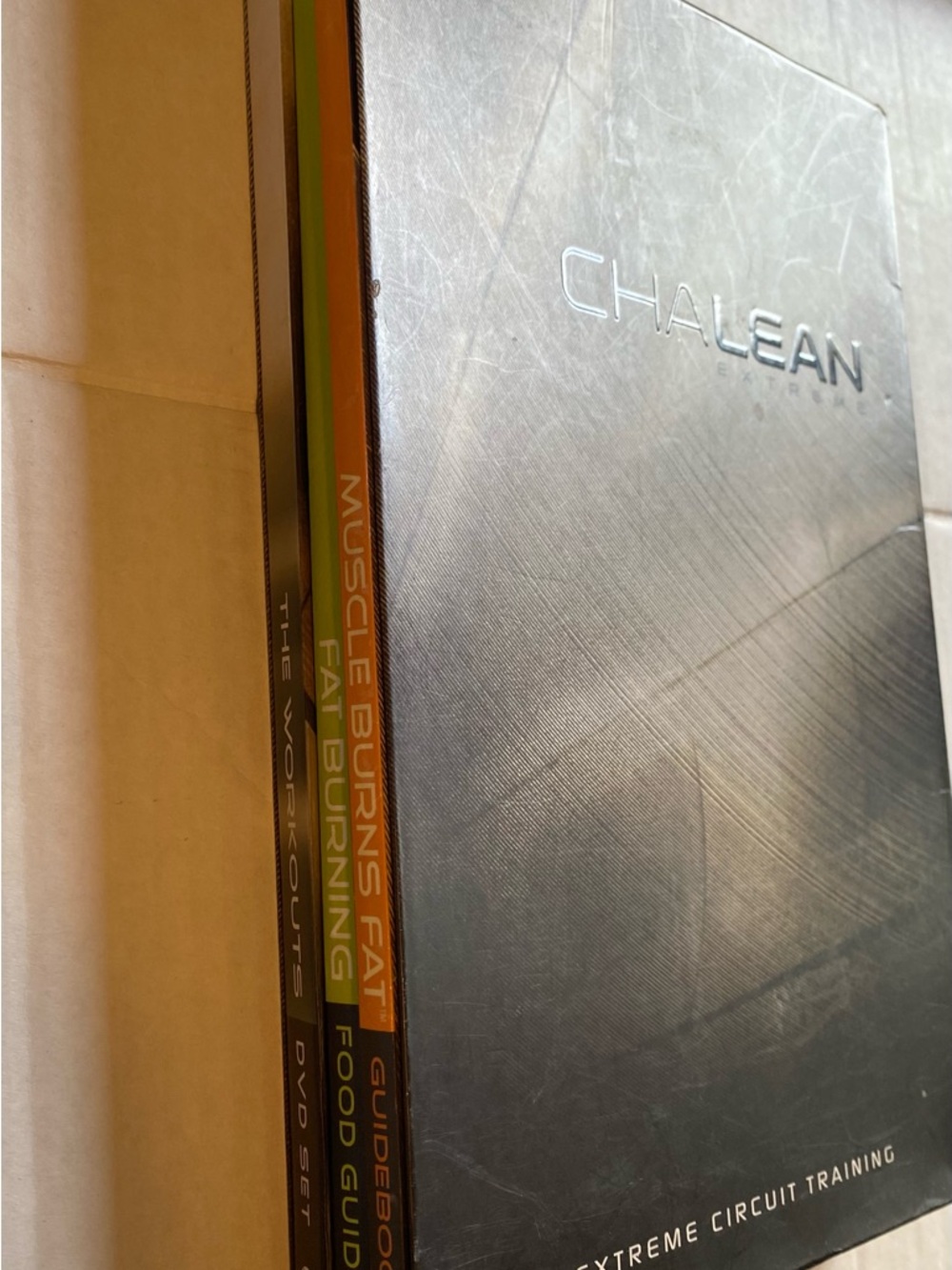 Beachbody Chalean Extreme  Workout DVDs & Guidebook - Picture 4 of 4